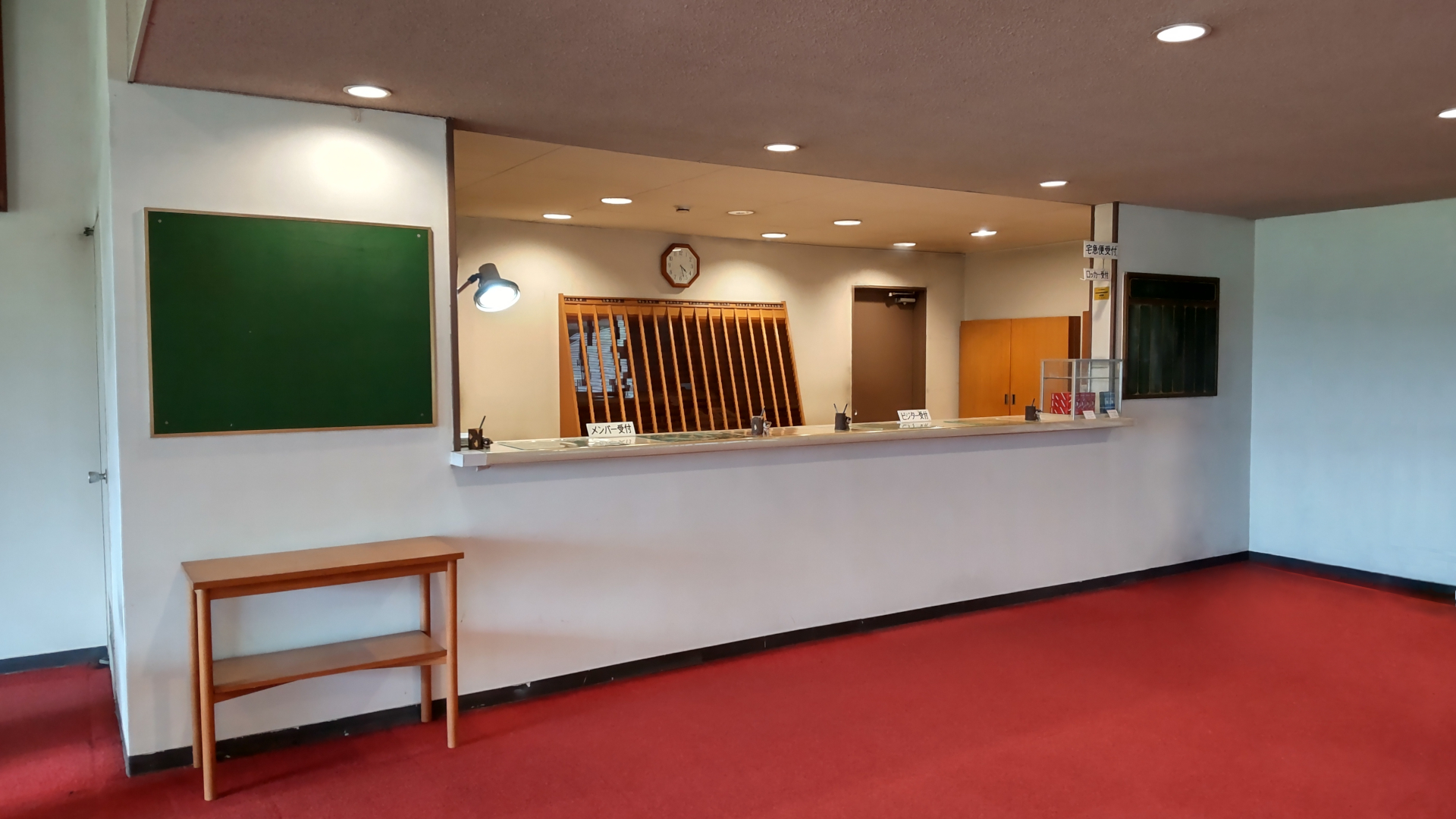 埼玉県秩父市の東都秩父カントリー倶楽部 ゴルフ場 フロント