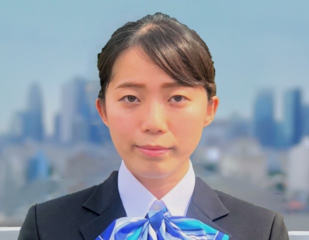 山田　妃那子